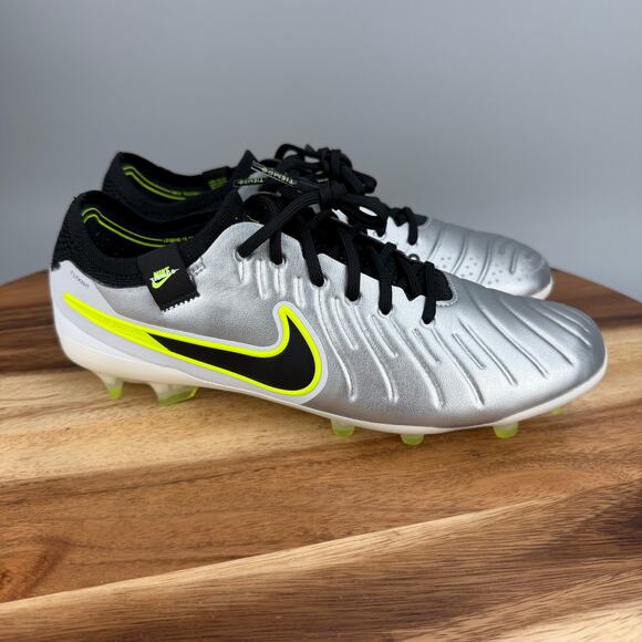 Nike Tiempo Legend 10 Elite FG Men\'s 7 / Women\'s 8.5 Soccer Cleats HF8980-001